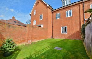 Communal Garden- click for photo gallery